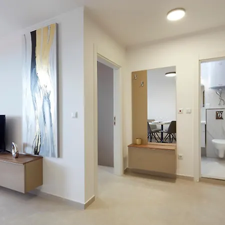 Polarstar Beach Resort Premium Apartments Апартаменти *