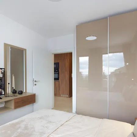 Polarstar Beach Resort Premium Apartments *